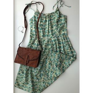 💐SALE! LOFT Yellow and Green Prairie Dress! 🌿☺️